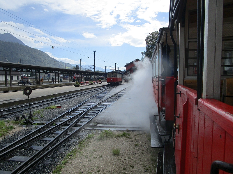 Ankunft am Bahnhof Jenbach