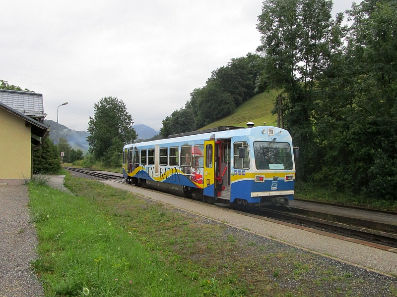 Citybahn an der Endstation Gstadt