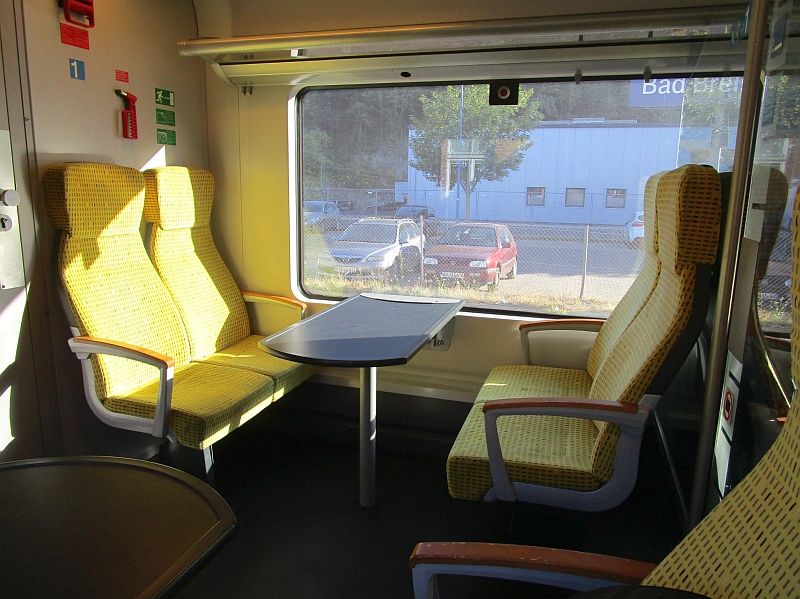 Erste Klasse im Zug der MittelrheinBahn