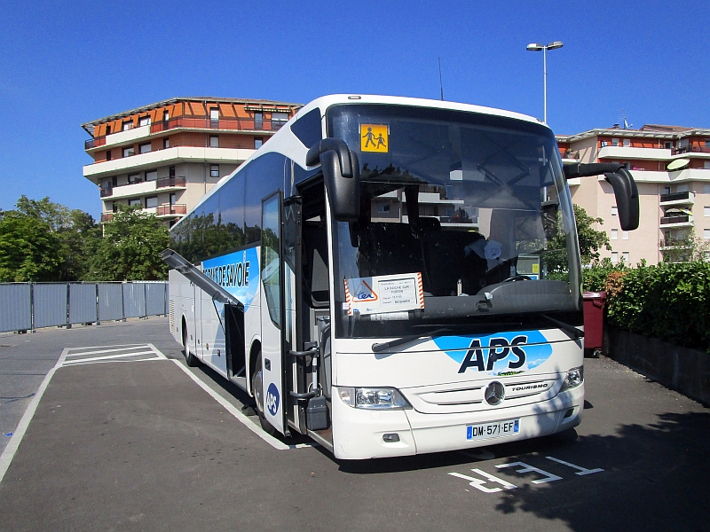 Bus des Schienenersatzverkehrs von Annemasse nach La Roche-sur-Foron
