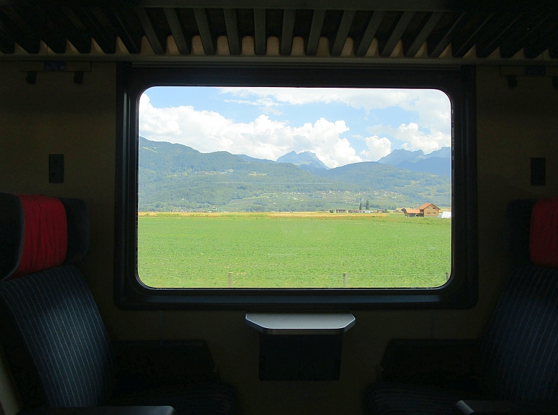 Blick aus dem Zugfenster zwischen Bex und Aigle