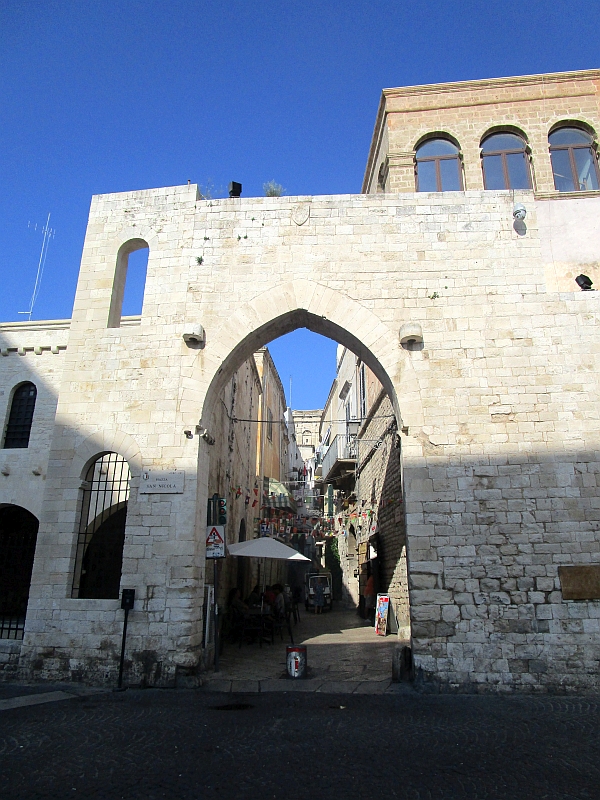 Spaziergang durch die Altstadt von Bari