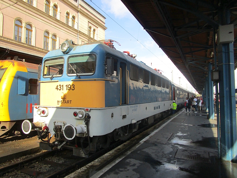 IC/EC 344 'Avala' nach der Ankunft im Bahnhof Budapest Keleti