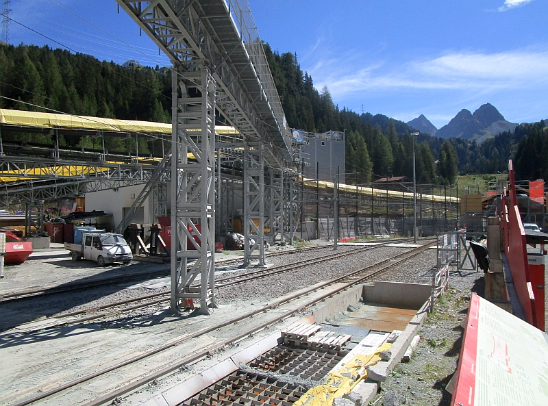 Baustellenbahnhof am Nordportal des Albulatunnels