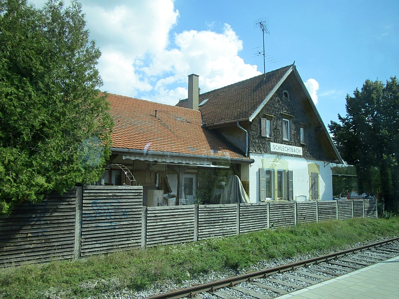 Bahnhofsgebäude von Schlechtbach