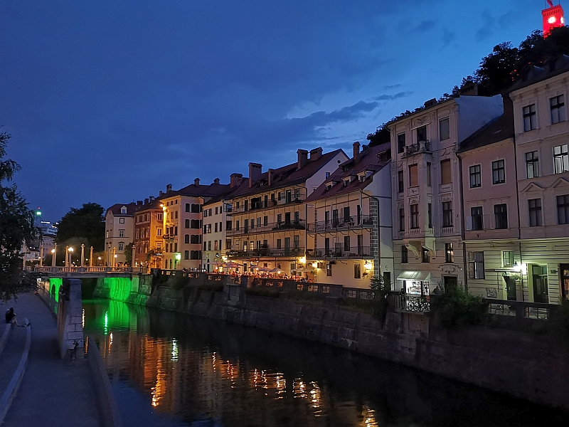 Fluss Ljubljanica in der Altstadt von Ljubljana