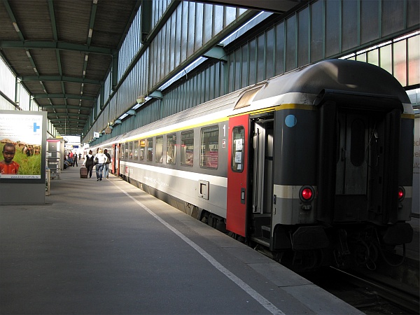 Gäubahn-IC in Stuttgart