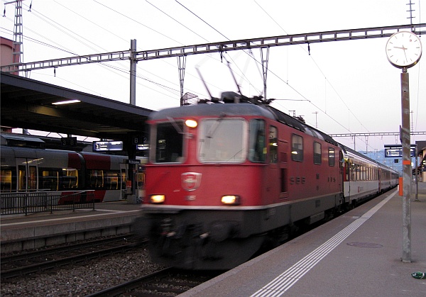 Regionalzug erreicht St.Margrethen