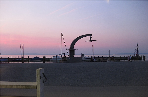 Der Bodensee im Abendlicht bei Arbon