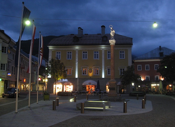 Mariensäule auf dem Johannesplatz in Lienz