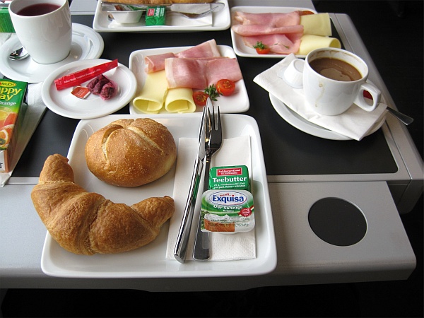 Frühstück im Railjet