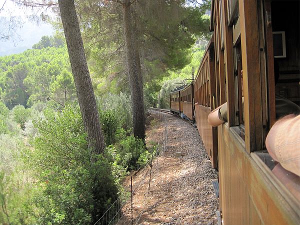 Fahrt im Tren de Sóller