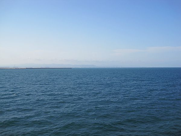 Blick von der Fähre auf das spanische Festland