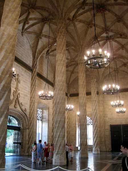 Vertragshalle der Seidenbörse Valencia