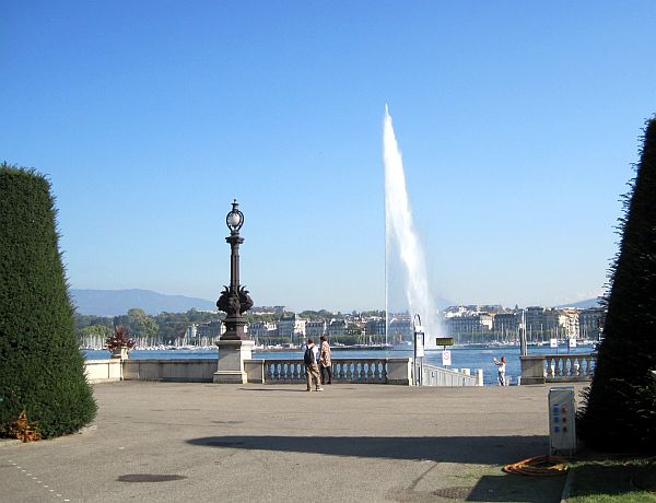 Wasserfontaine Jet d'eau am Genfer See