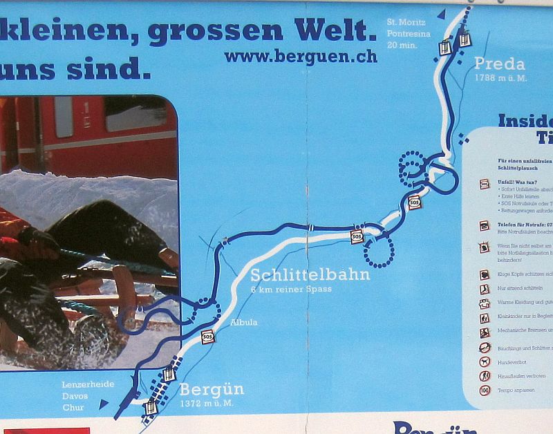 Karte mit Bahnstrecke und Schlittelbahn