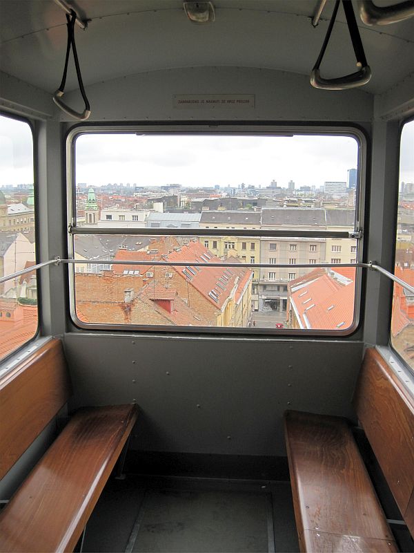 Fahrt mit der Standseilbahn von Zagreb