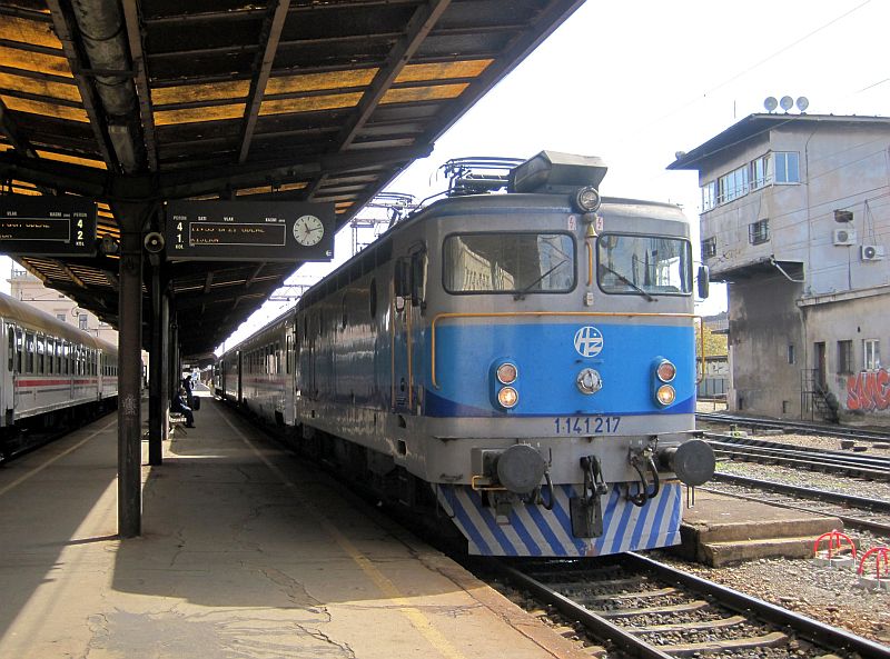 Regionalzug nach Rijeka in Zagreb