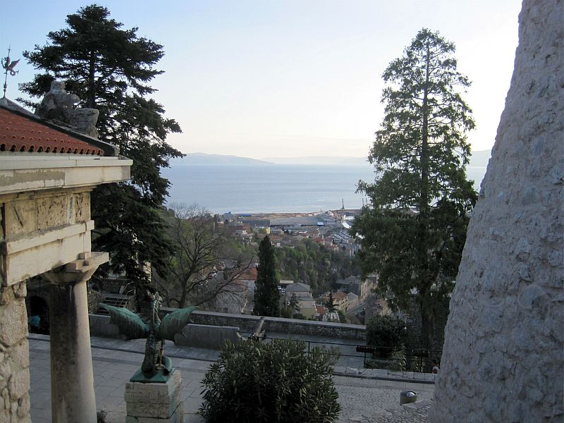 Blick über Rijeka und die Kvarner Bucht
