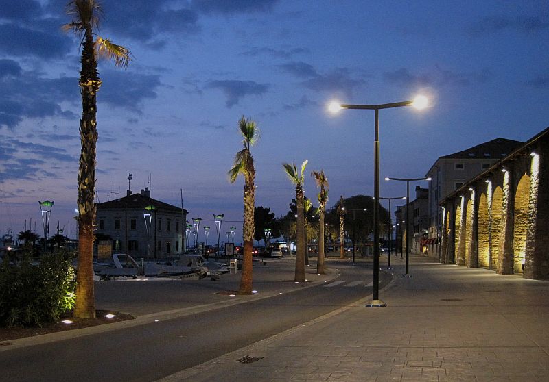 Abend am Hafen von Koper
