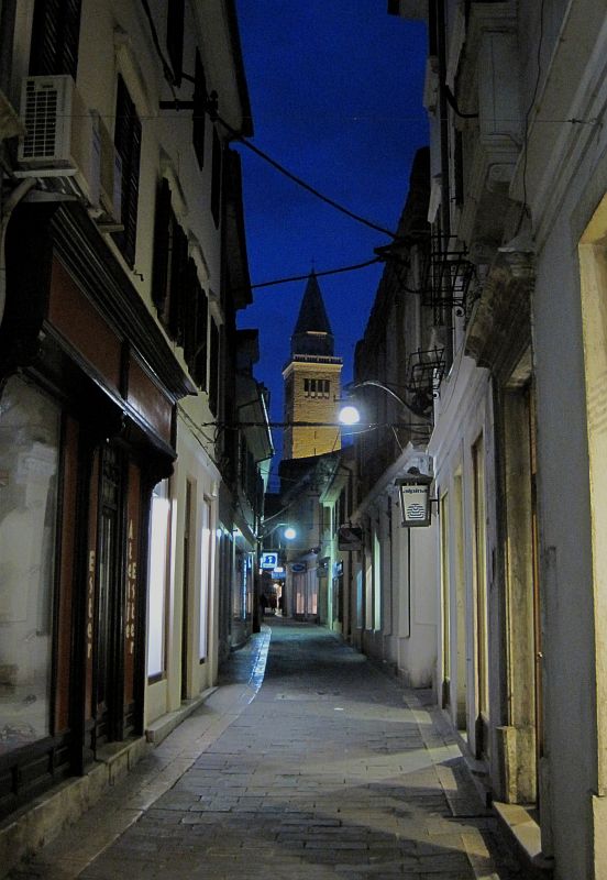 Abend in der Altstadt von Koper