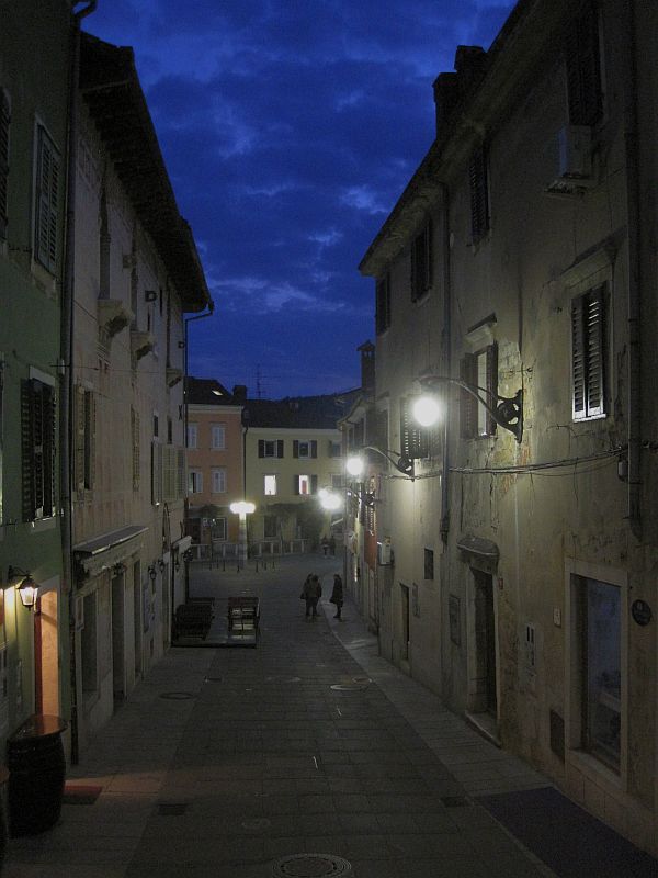 Abend in der Altstadt von Koper