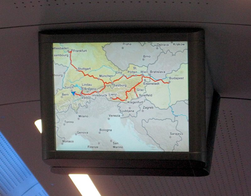 Landkarte auf dem Display im Railjet