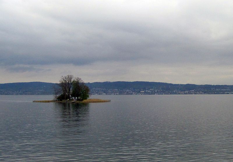 Fahrt entlang des Zürichsees