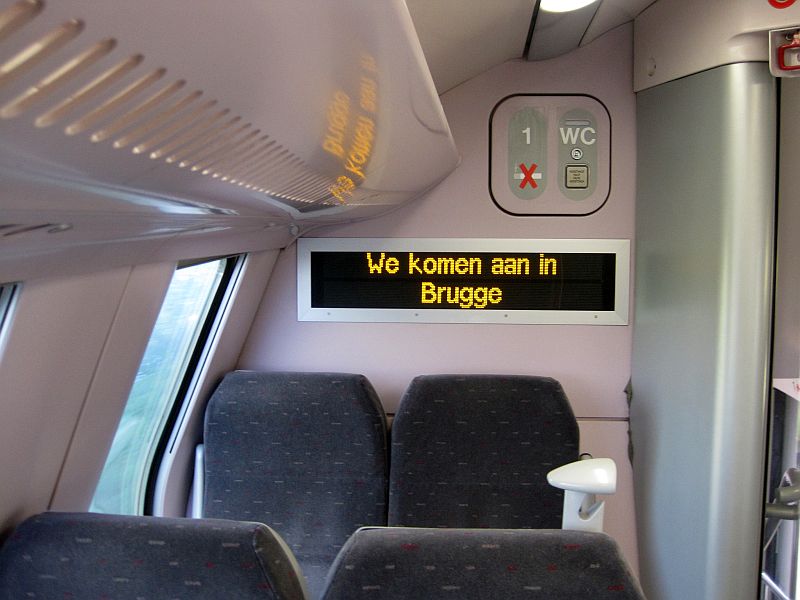 Display-Anzeige im Zug