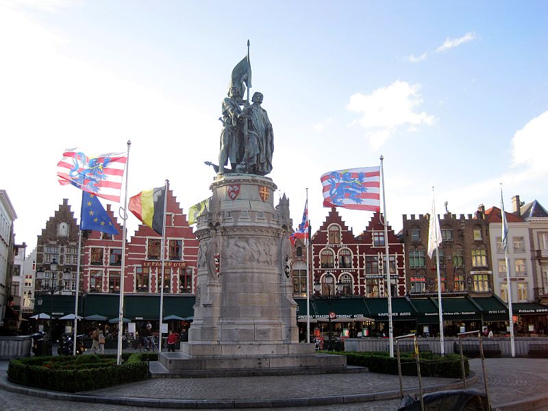 Denkmal für Jan Breydel und Pieter de Coninck in Brügge