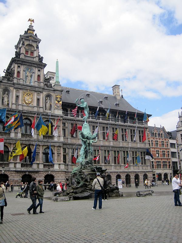 Brabobrunnen Antwerpen