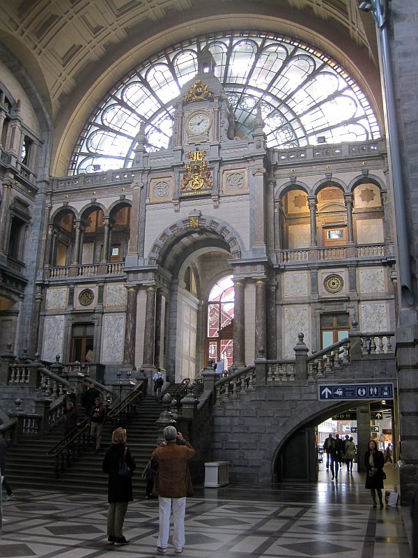 Bahnhof Antwerpen Central