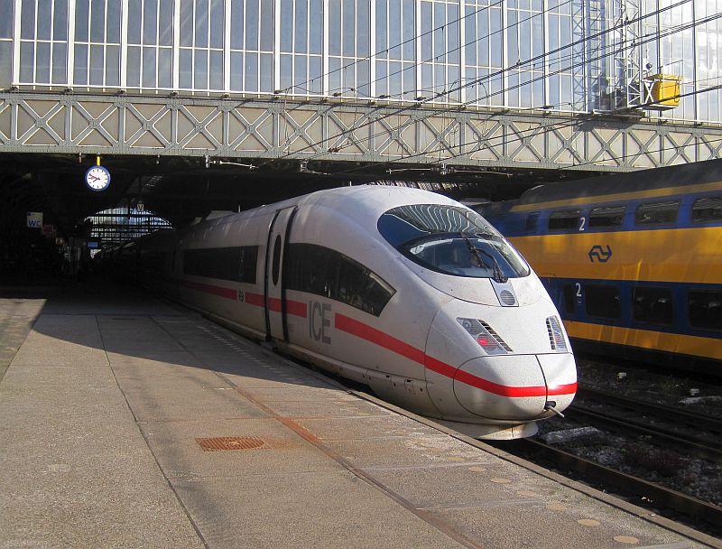 ICE International in Amsterdam Centraal