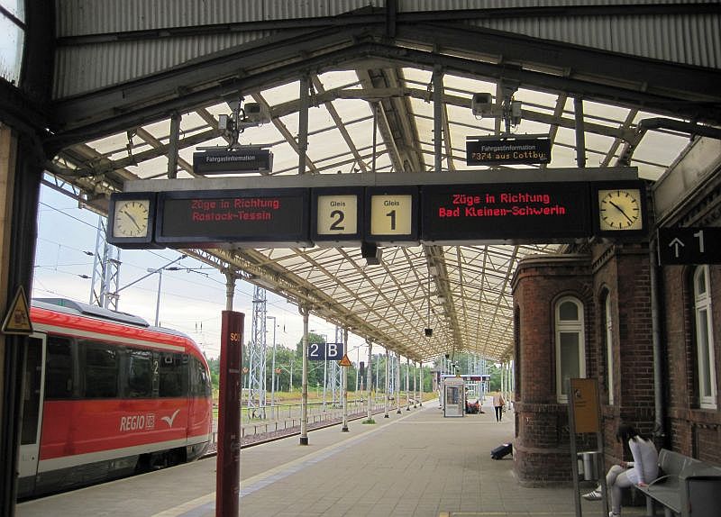 Bahnsteig von Wismar