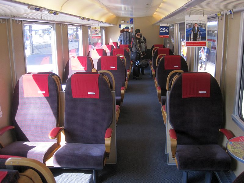 1. Klasse im GoldenPass-Zug der Zentralbahn