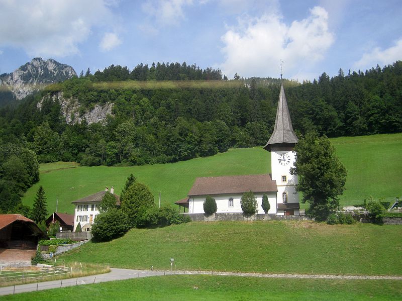 Kirche von Boltigen im Simmental
