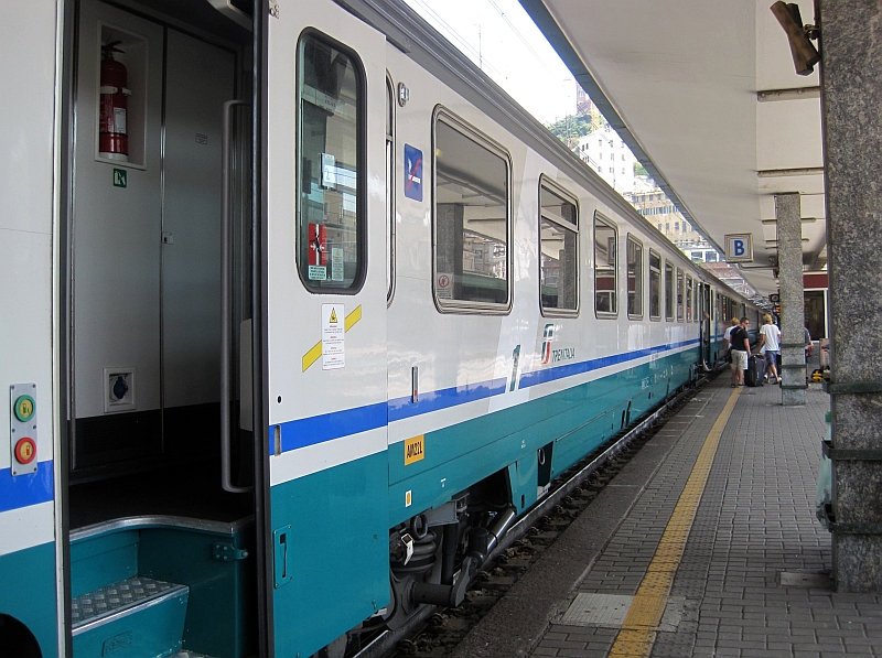 Intercity in Genua