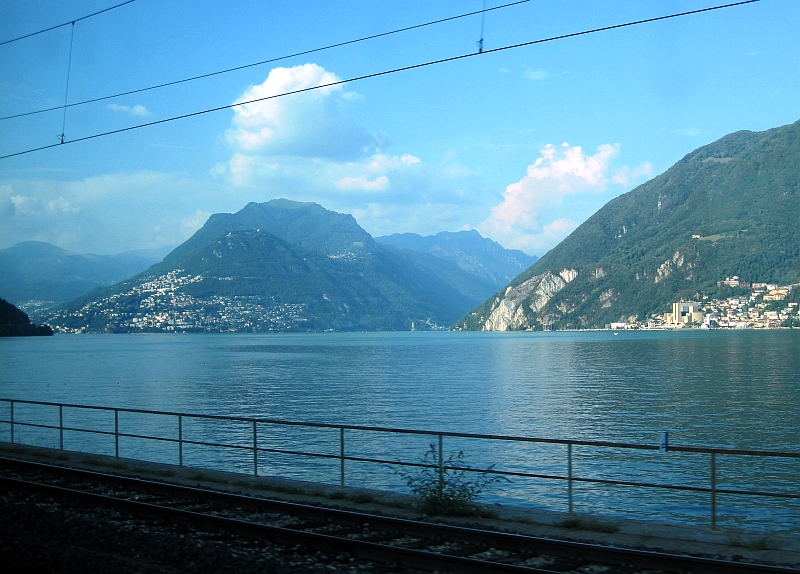 Fahrt am Ufer des Luganersees