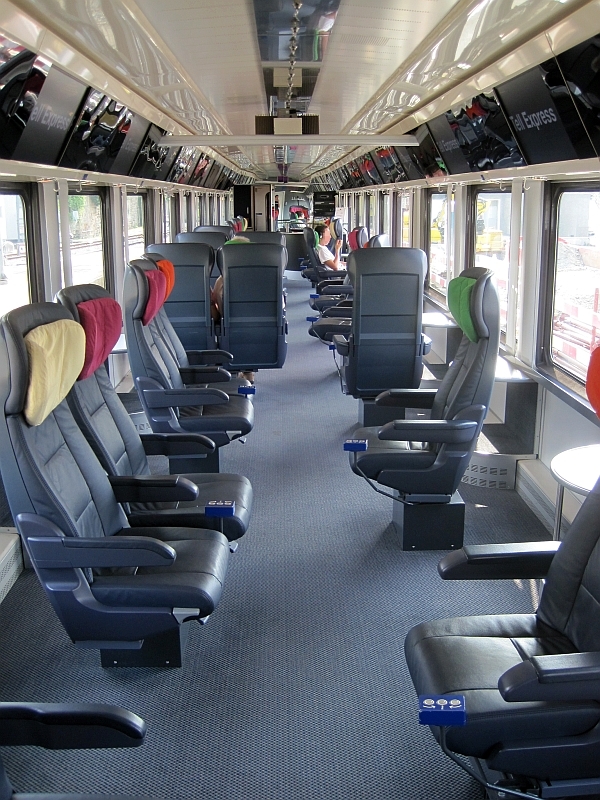 Drehstuhlwagen Salon Liberté im Wilhelm-Tell-Express