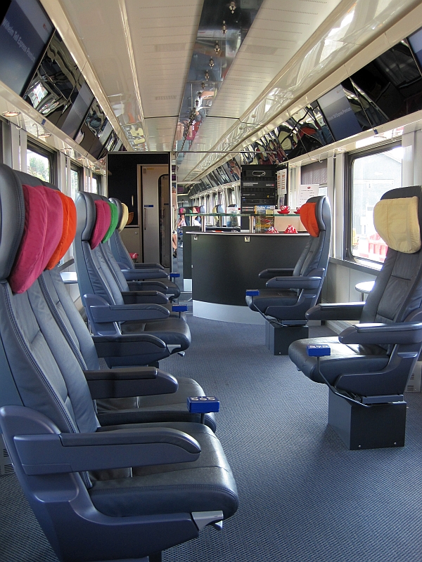 Drehstuhlwagen Salon Liberté im Wilhelm-Tell-Express