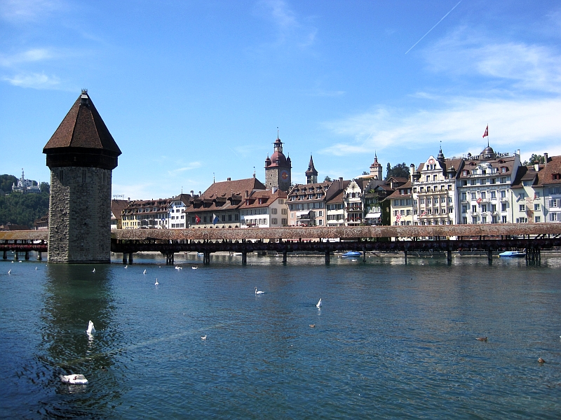 Kapellbrücke mit Wasserturm Luzern