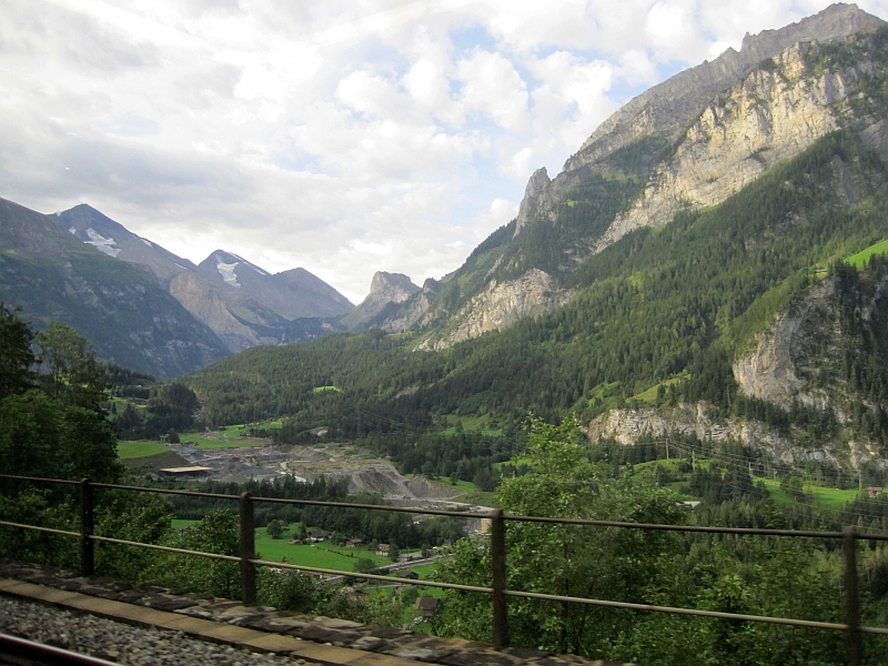Fahrt auf der Lötschberg-Bergstrecke