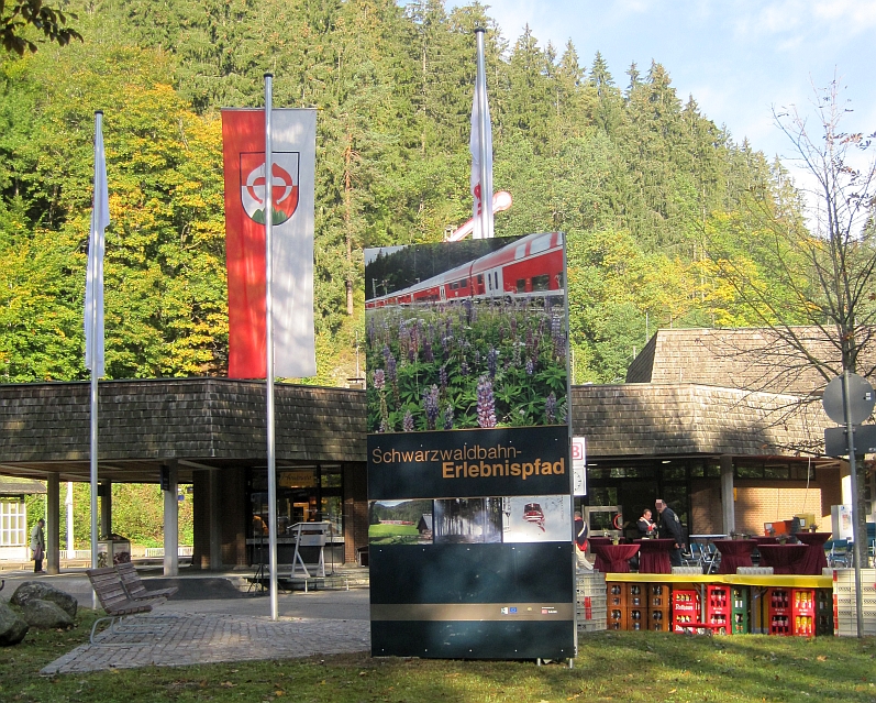 Eröffnung des Schwarzwaldbahn-Erlebnispfads am Bahnhof Triberg