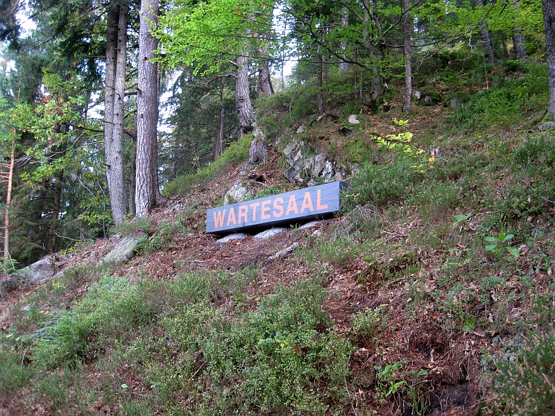 'Wartesaal' auf dem Schwarzwaldbahn-Erlebnispfad