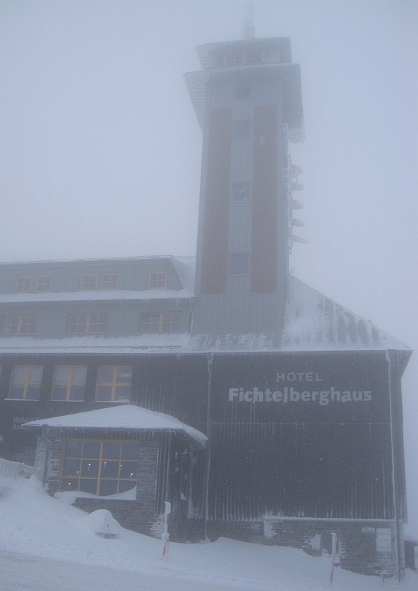 Fichtelberghaus im Winter