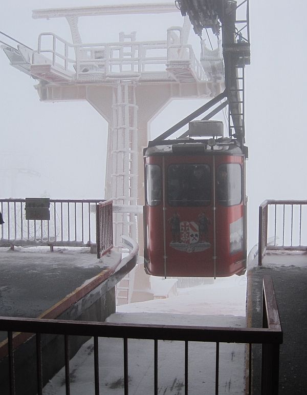 Fichtelberg-Schwebebahn in der Bergstation
