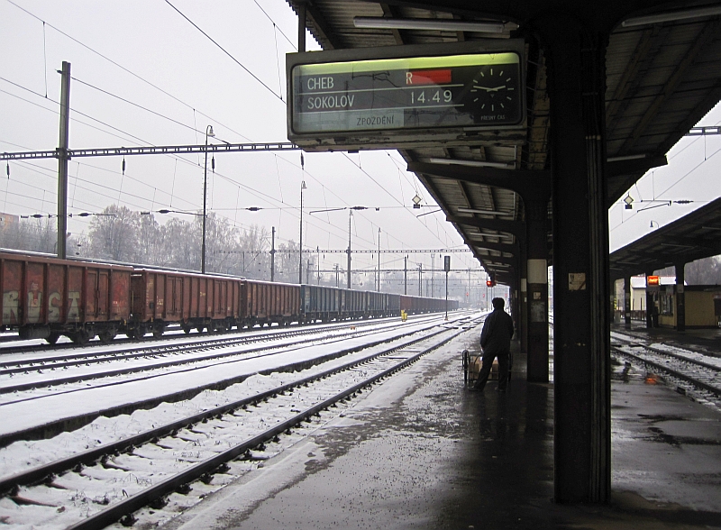 Bahnsteig von Karlsbad