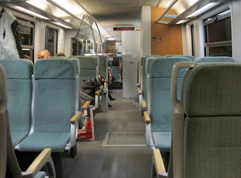 Innenraum des Desiro der Vogtlandbahn