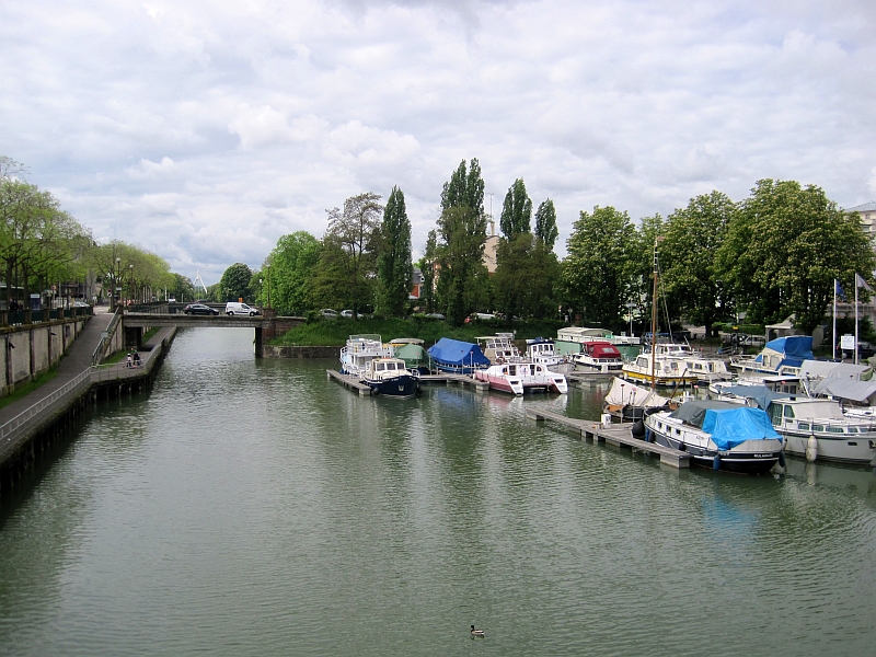 Hafen des Rhein-Rhône-Kanals in Mulhouse