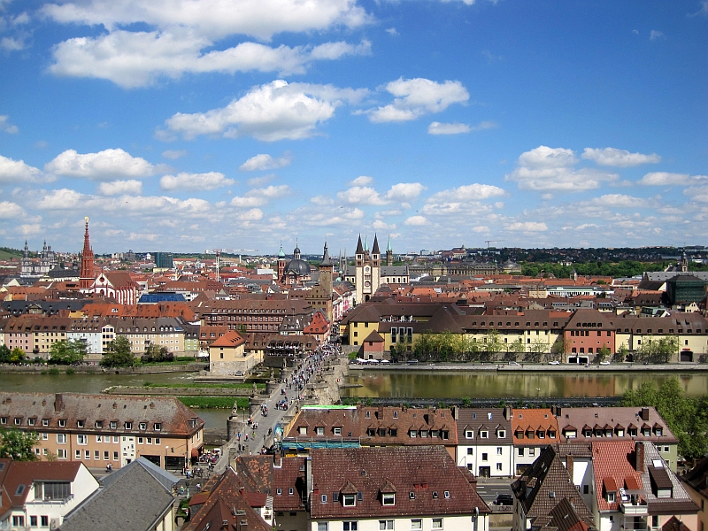 Blick von der Festung Marienberg über Würzburg
